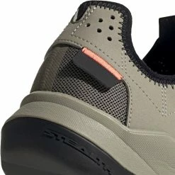 Wholesale 🥰 Best reviews of 🎁 Five Ten Flat Pedal 👟 👟 Shoes Trailcross SL Mountain Bike 👟 👟 Shoe 👩 Women's ✔️ 💯 -Bike Footwear Sales LEGGRECOR D9